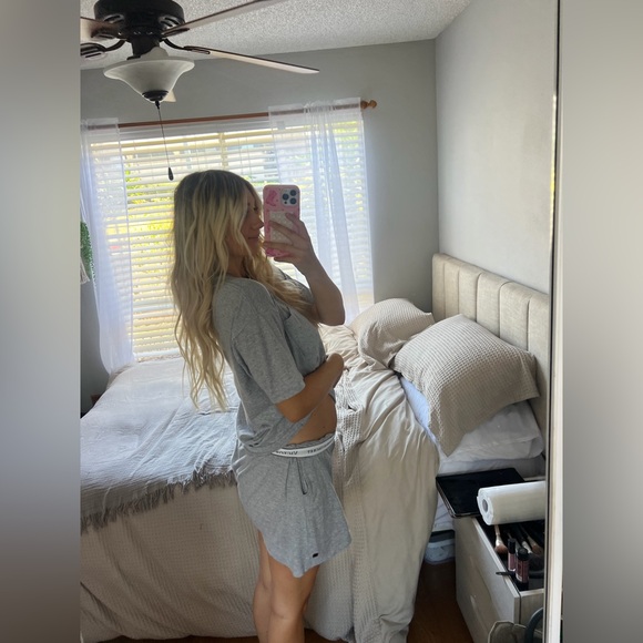 VICTORIA SECRET set - Picture 4 of 4